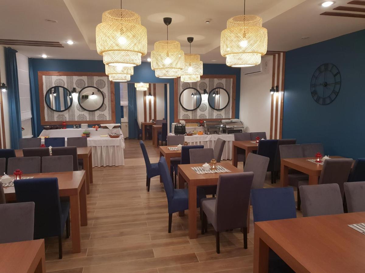 Hotel Ow Sorrento à Bystrzyca Kłodzka Extérieur photo